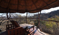 beautiful-suite-sala-and-view