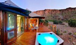 Dwyka Tented Lodge, Sanbona Wildlife Reserve