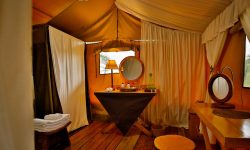 Bathroom at Lemala Ewanjan
