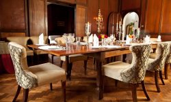 giraffe-manor-dining-room