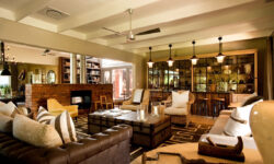 morukuru-farm-house-living