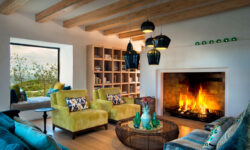 morukuru-ocean-house-lounge-with-fireplace