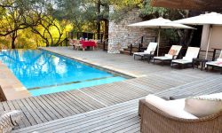 morukuru-owners-house-heated-pool-and-terrace