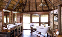 selous_mivumo_bathroom
