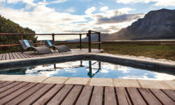 lagoon-lodge-pool51