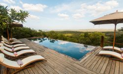 Rhino Ridge Safari Lodge (Umfolozi game Reserve)