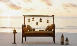 BREEZES-BEACH-BED-ZANZIBAR