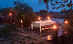 Sindabezi outside dining