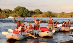 Canoe Safari - Zimbabwe