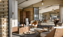 Singita-Sabora-Main-Lodge-Lounge-scaled