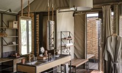 Singita-Sabora-Tented-Suite-Bathroom-2-scaled